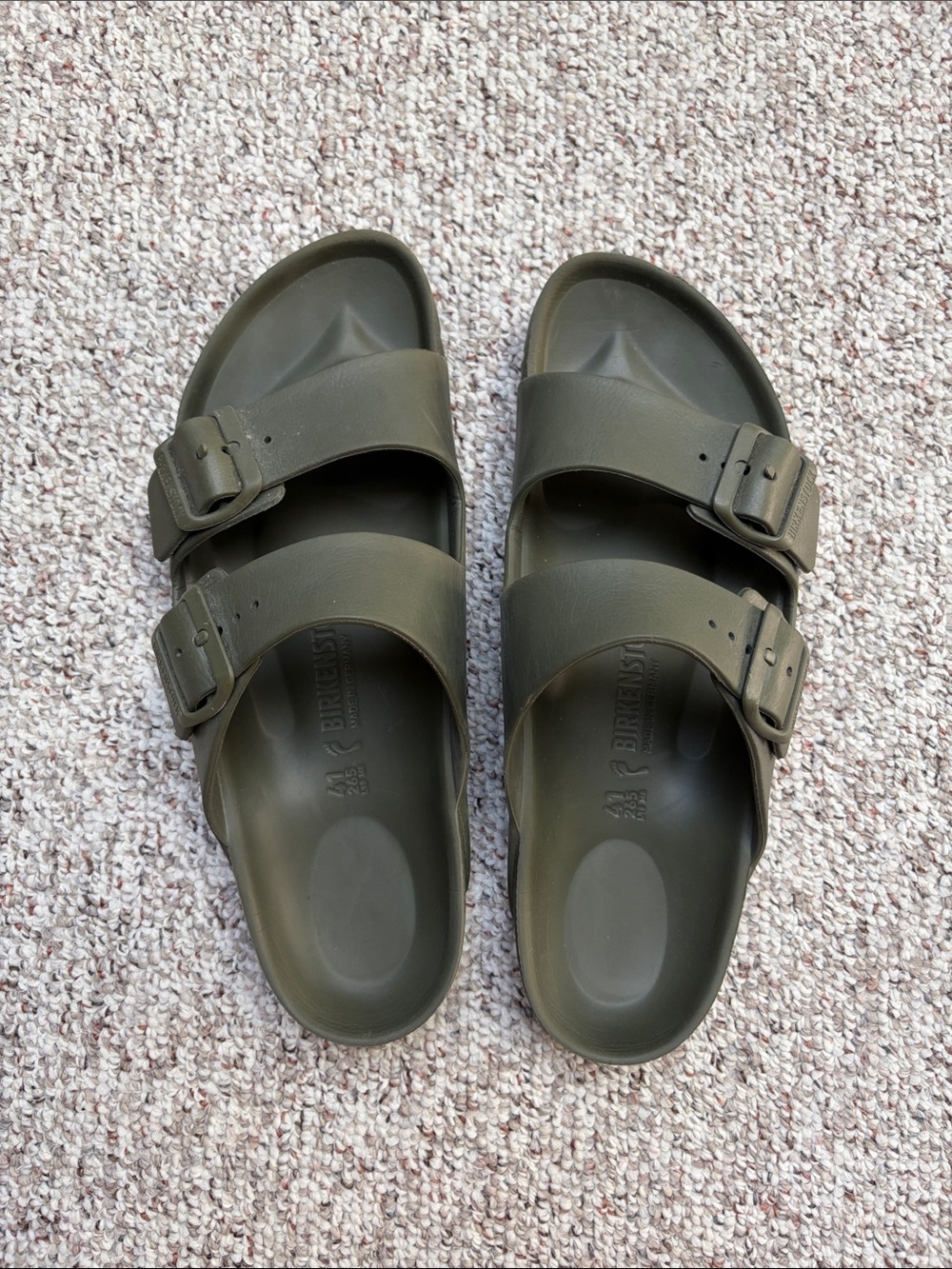 Birkenstock Arizona EVA Slide Sandals in Olive (KHAKI on website)